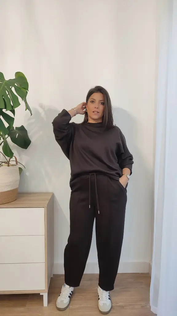 [8400000250681] Chandal Soft chocolate