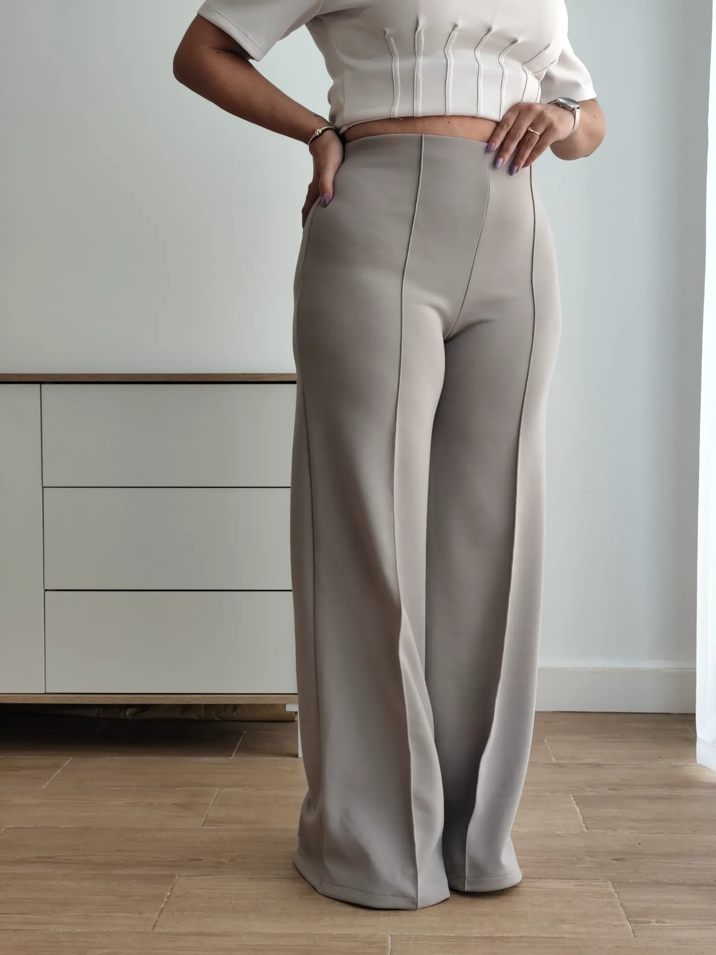 Pantalon punto taupe
