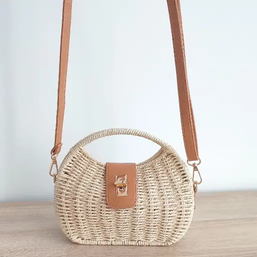 [45750] Bolso caja ratan