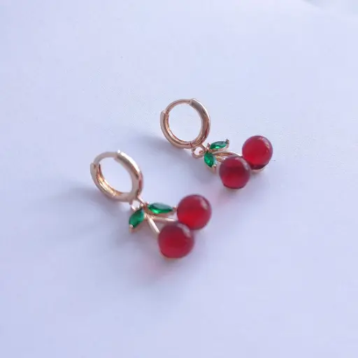 [1130] Pendientes cereza acero dorado