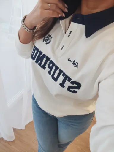 [8400000008015] Sudadera Retro Blanca